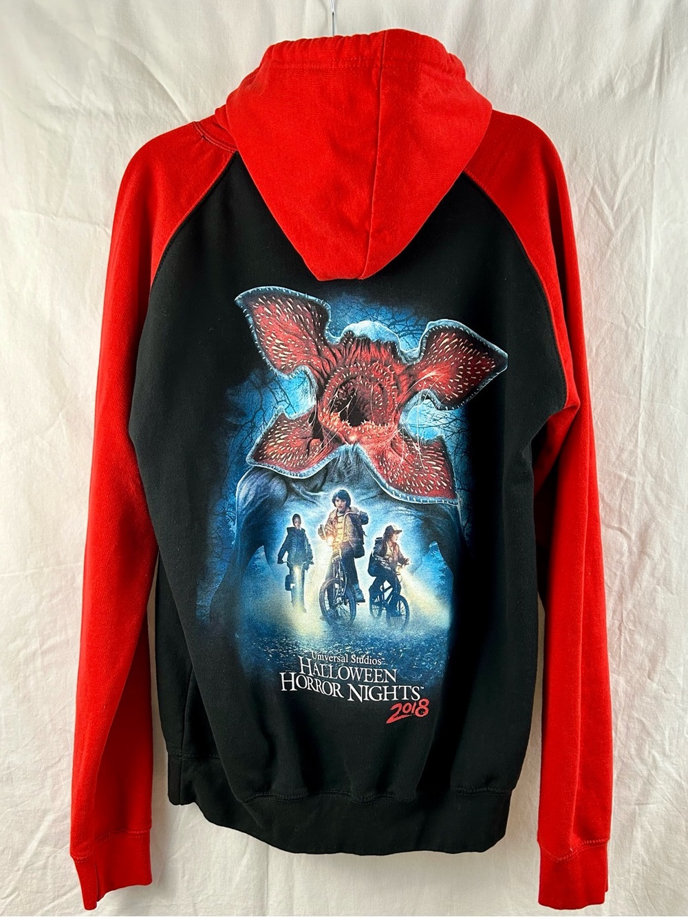 HHN Stranger Things, hoodie, Size L